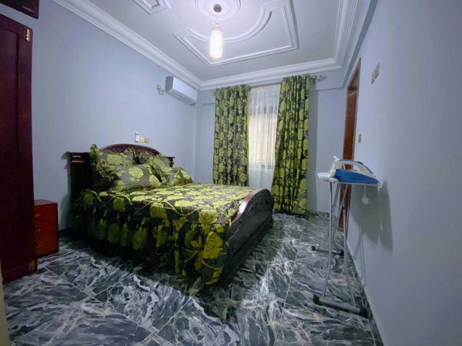 5 Star Furnished Apartments Simbok Екстер'єр фото